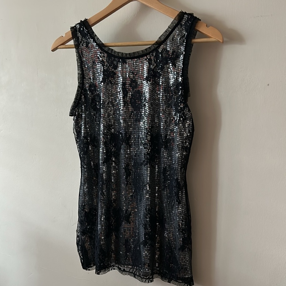 Size M | White House Black Market | Sequin Tank – Excellent Condition - Picture 9 of 12